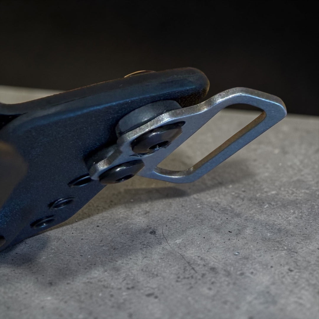 🆕 Metal Belt Loops (Adjustable Cant)