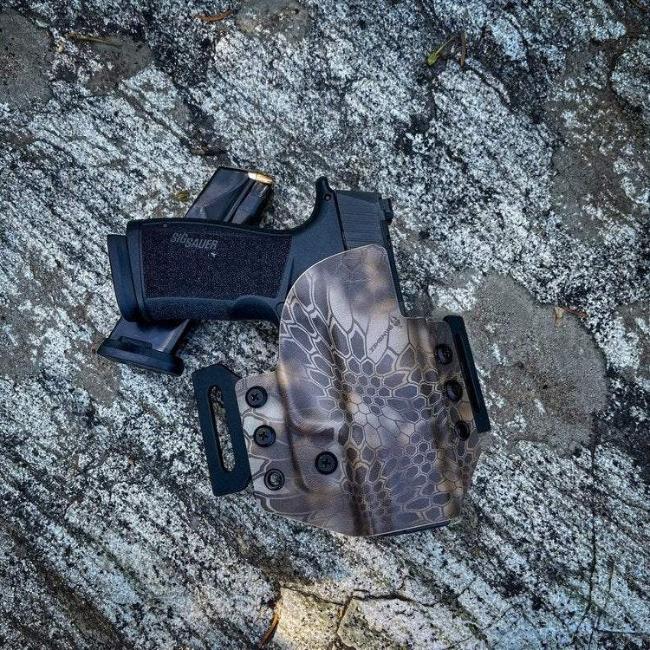 Outside the Waistband OWB Conceal Carry Holster