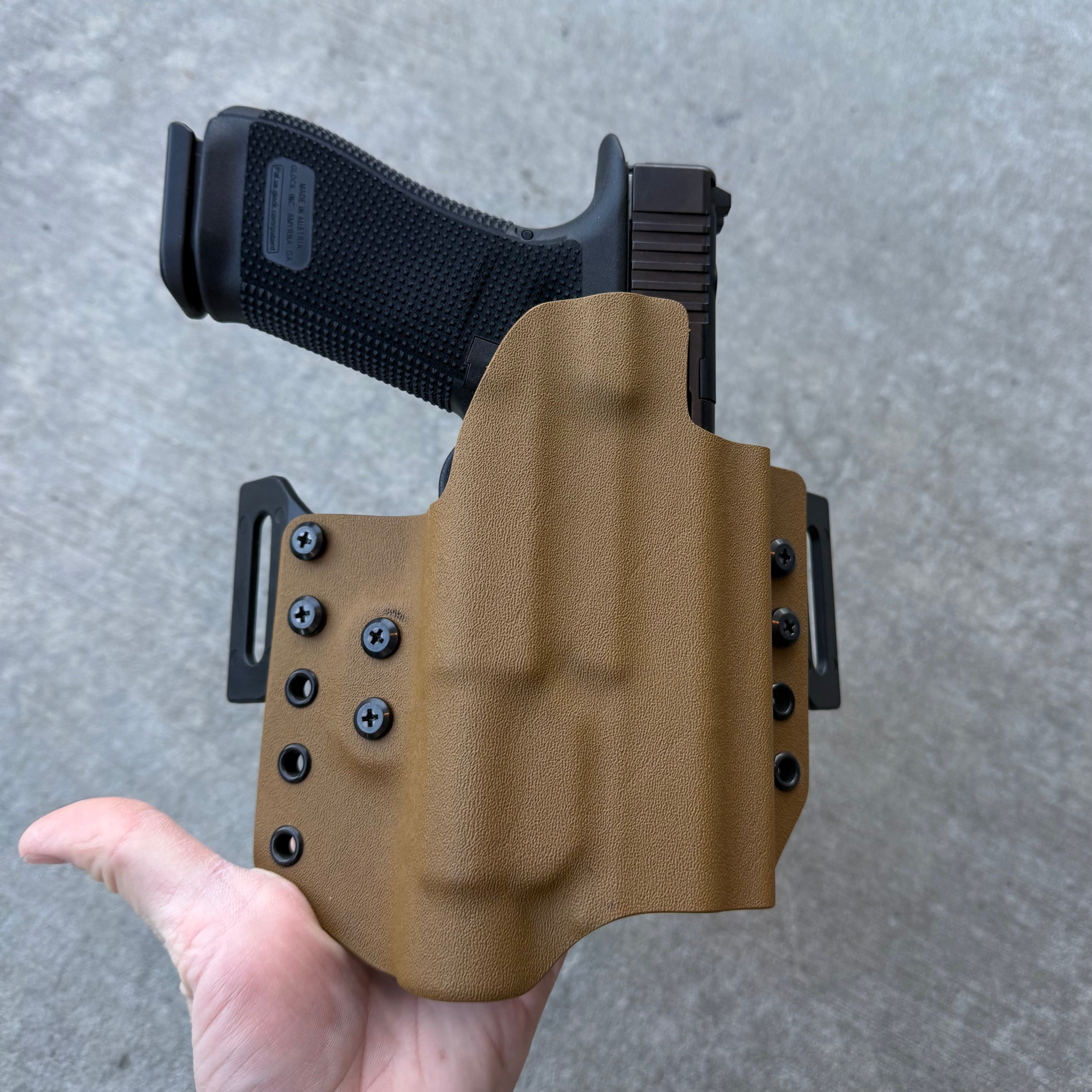 OWB Light-Bearing Conceal Carry Holster – Upper Hand Holsters